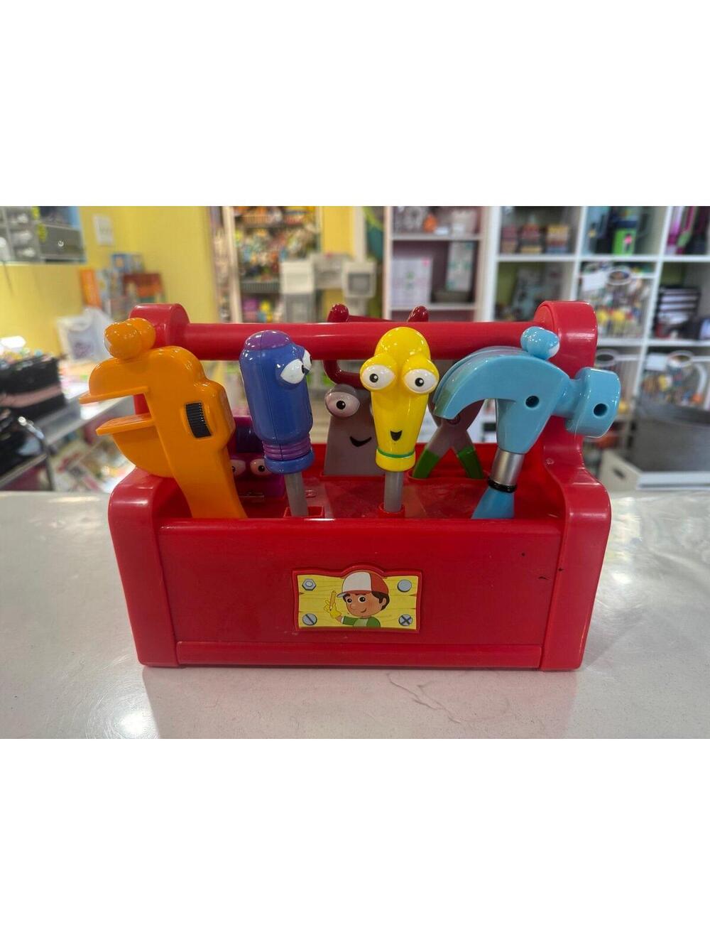 Handy manny toolbox with all tools - tested - pieces move up but no sound 2007